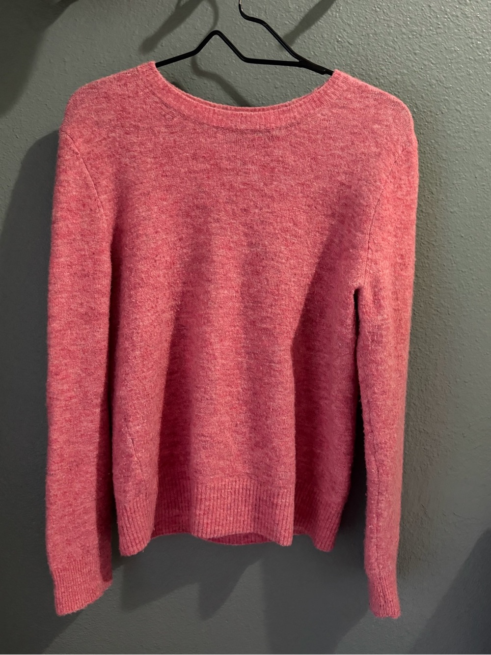 Banana Republic Rose Crewneck Sweater 56% WOOL so so soft!!!
